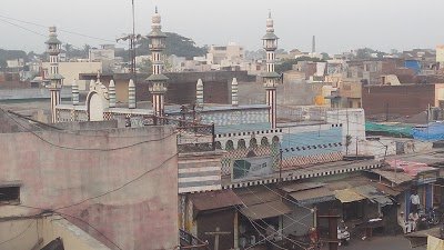 रतलाम : मुस्लिम युवक की दुकान पर हिन्दू दोस्तो के आने से नाराज़गी, चिंगीपुरा की घटना 1 रतलाम : मुस्लिम युवक की दुकान पर हिन्दू दोस्तो के आने से नाराज़गी, चिंगीपुरा की घटना