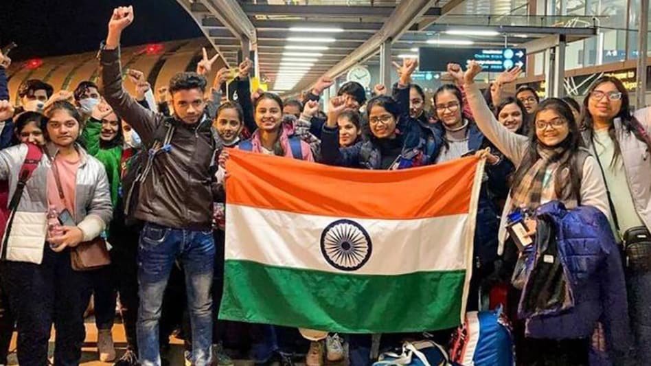 यूक्रेन - रूस युद्ध : संघर्ष वाले क्षेत्र से भारतीयों को सुरक्षित रास्ता देने के लिये काम कर रहे हैं : रूस 1 यूक्रेन - रूस युद्ध : संघर्ष वाले क्षेत्र से भारतीयों को सुरक्षित रास्ता देने के लिये काम कर रहे हैं : रूस