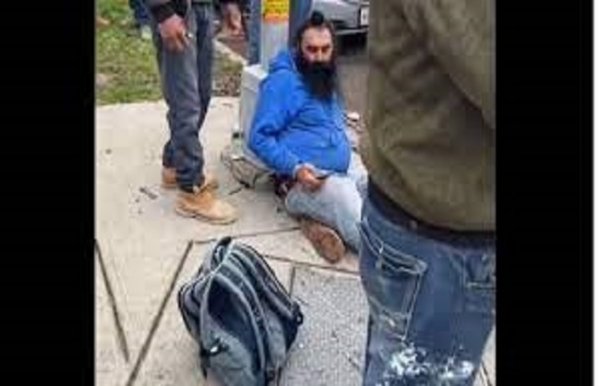 दुनिया : न्यूयॉर्क में नौ दिन के भीतर सिखों पर दूसरा हमला 1 भारतीय मूल के लोगो पर अमेरिका में हमला